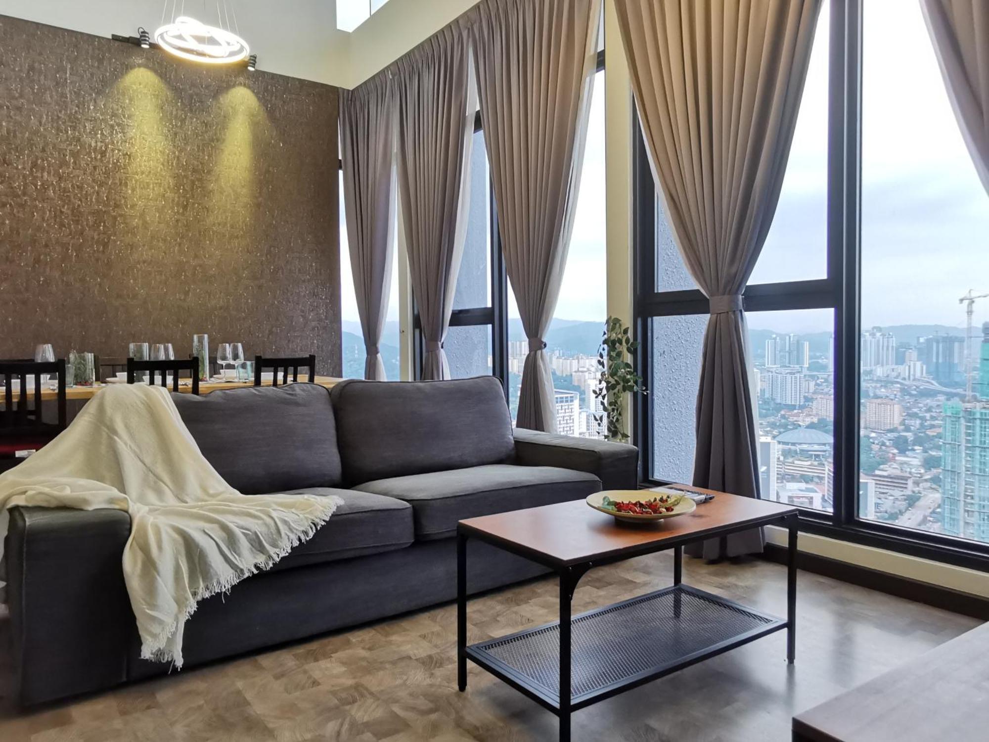 Expressionz Designer Suites Host By Aurora Premium Stay Kuala Lumpur Exterior photo
